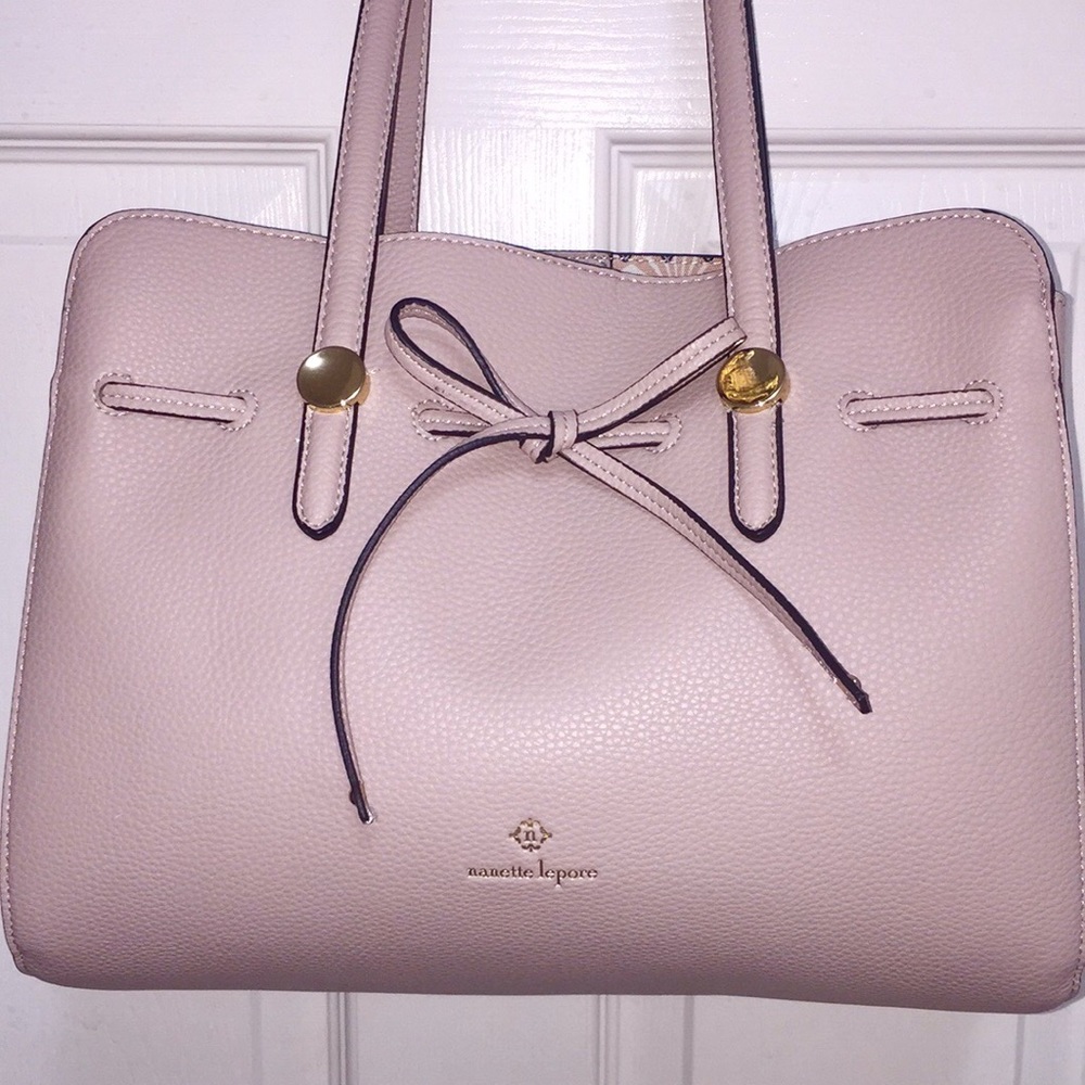 🎉HP🎉 Nanette Lepore Arabelle shoulder bag